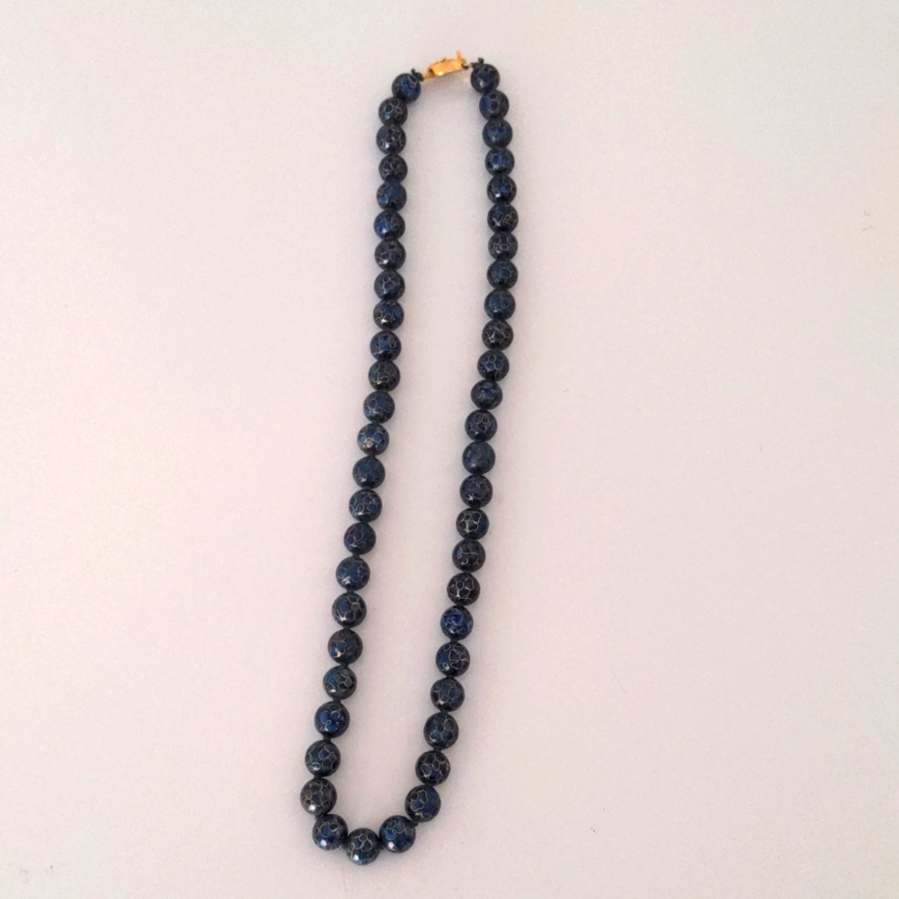 Beaded necklace - Picture 2 of 6